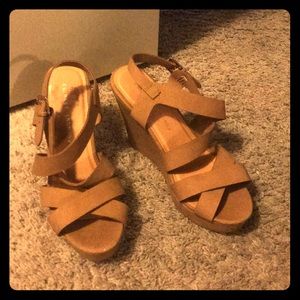 Tan/Brown Cute Strappy Wedges
